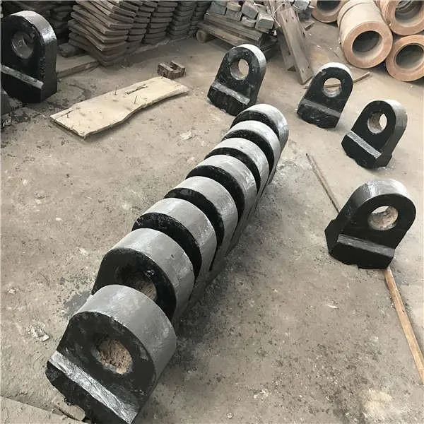 Do a good job in using details to extend the service life of the crusher hammer head